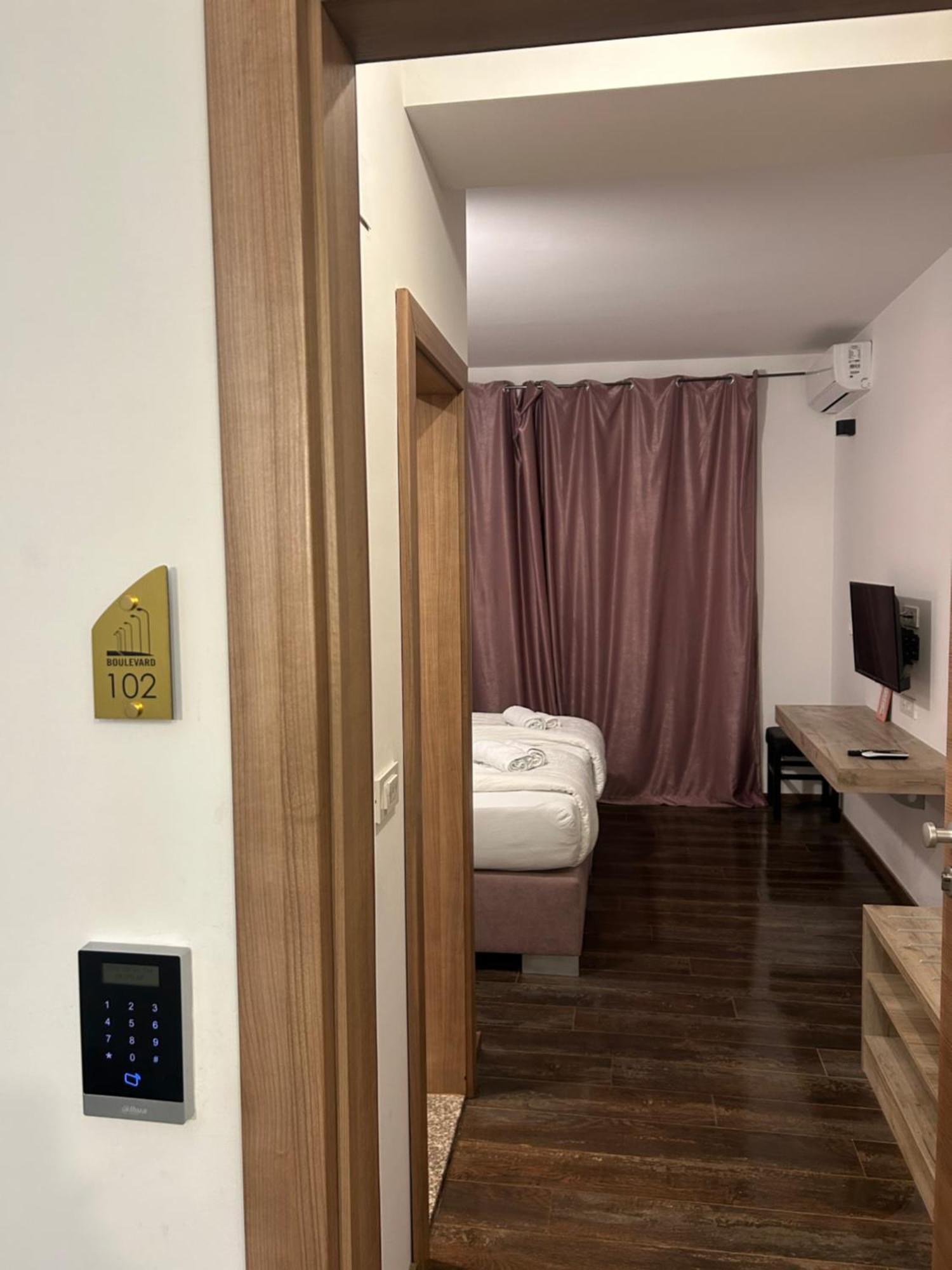 Boulevard Luxury Apartments City Center Охрид Екстериор снимка
